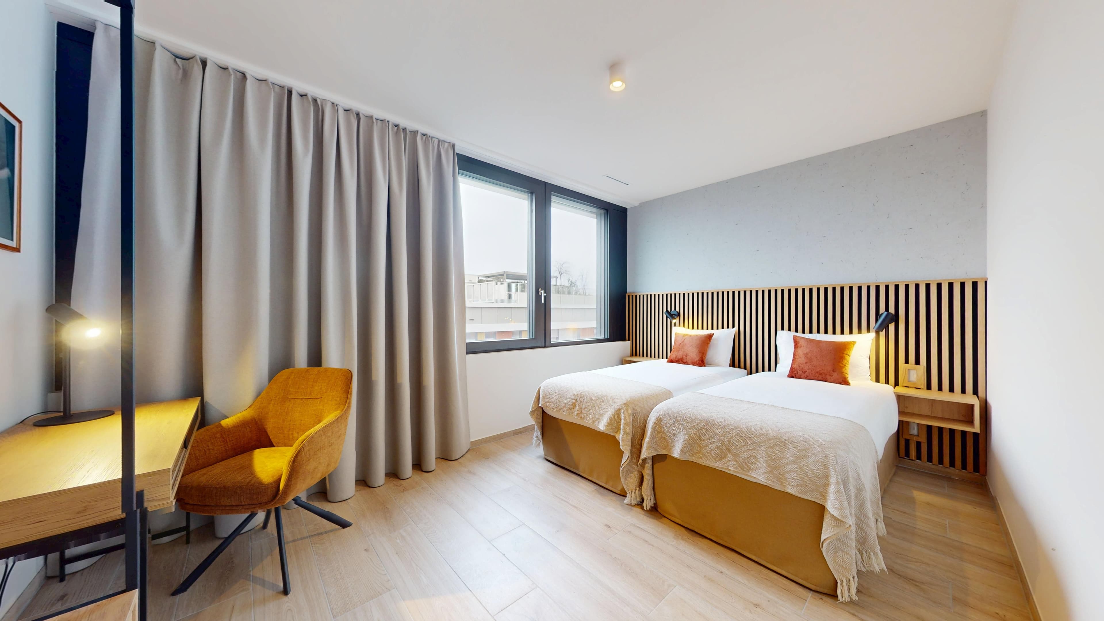 One bedroom apartment twin